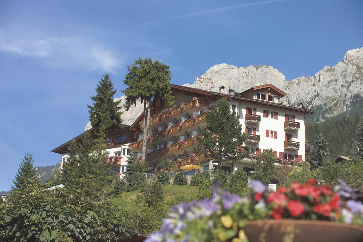 Hotel Catinaccio Rosengarten Moena Bagian luar foto