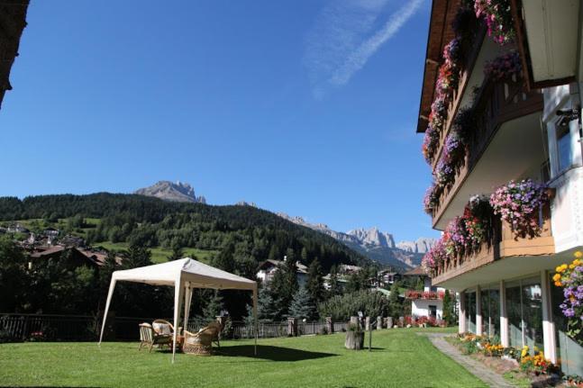 Hotel Catinaccio Rosengarten Moena Bagian luar foto